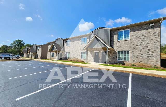 MOVE-IN SPECIAL, $1 RENT!! AVALON TOWNHOMES – BRAND NEW 3 Bd/2.5 Ba Townhome off Topside Road with convenient access to Maryville or Knoxville! Gallery 3
