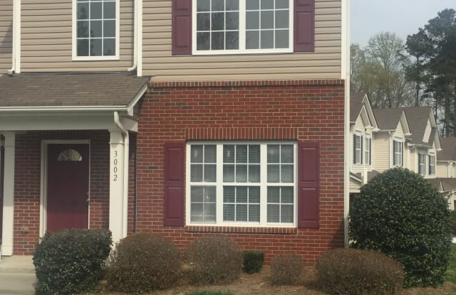 3002 Golden Dale Ln - 3002 Golden Dale Lane, Charlotte, NC 28262