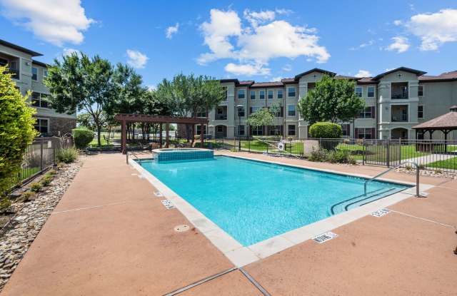 Tuscany Villas - Senior Housing Gallery 3