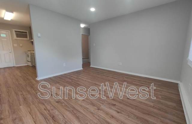 4453 Layola Ave photos photos