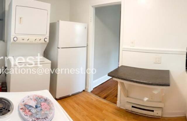 2704 Dellrose Avenue Gallery 4