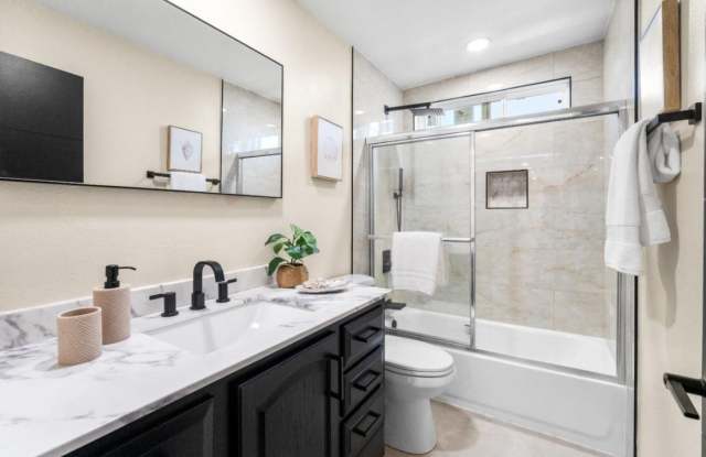 6258 Camino Verde Drive Gallery 3