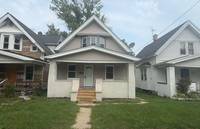 Charming 3-Bedroom Home in Peaceful West Toledo Gallery 3