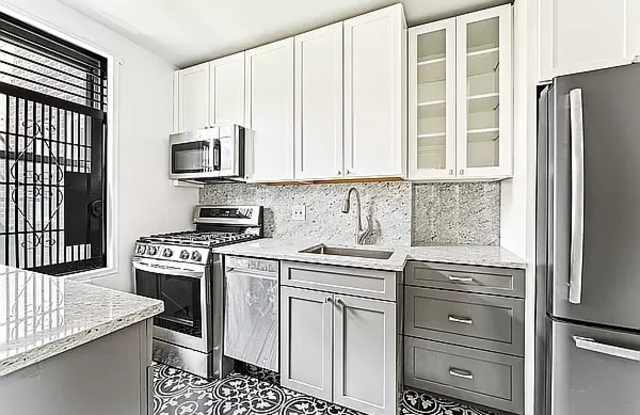 8809 35th Ave Apt 3J Gallery 1