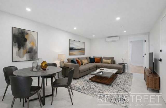 1250 Jefferson Avenue photos photos