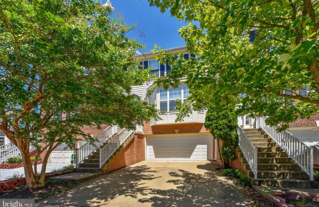 44108 SAXONY TER - 44108 Saxony Terrace, Ashburn, VA 20147