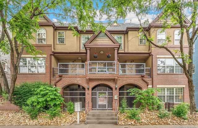 UPDATED 2BD/1BA Condo- PRIME UPTOWN LOCATION! Available 5/5/26! photos photos