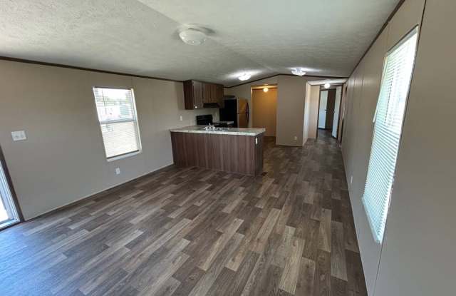 1501 Bunnys Dr. Gallery 2