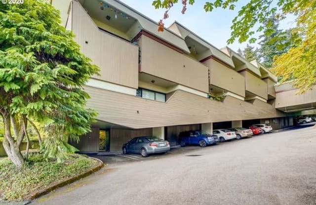 7315 SW Beaverton Hillsdale Highway #103 - 7315 Southwest Beaverton Hillsdale Highway, Raleigh Hills, OR 97225