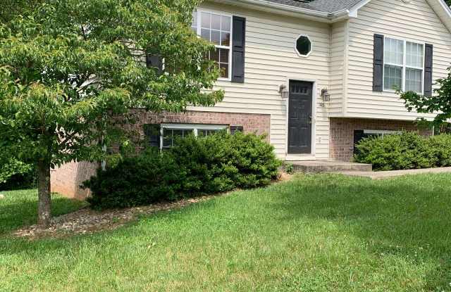 145 New Towne Road Gallery 3