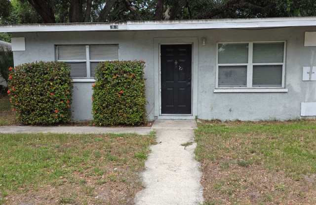 Move In Special - half off first months rent 3 Bedroom Sarasota Home photos photos Move In Special - half off first months rent 3 Bedroom Sarasota Home photos photos