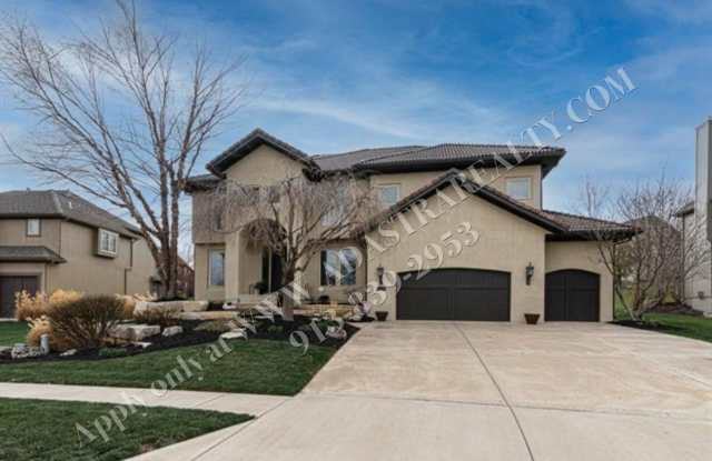 Gorgeous 5 Bed 5 Bath Home in Olathe-Available NOW!! photos photos