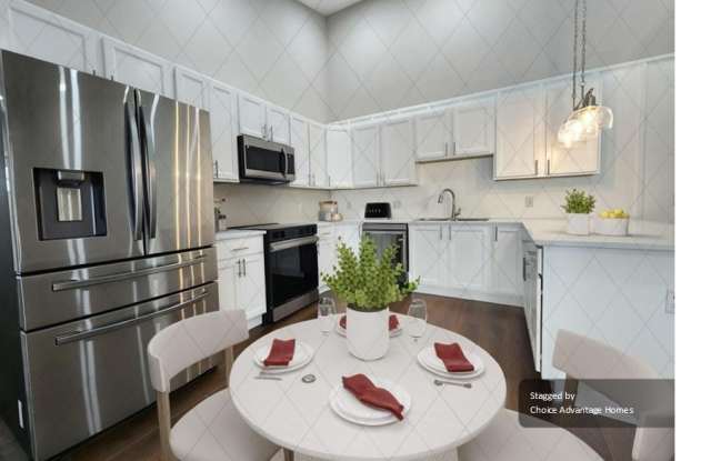 6402 W Flanders Ln Gallery 3