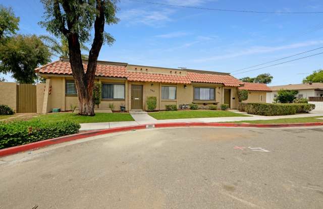 Single Story 2 bedroom & 2 bathroom Gallery 3