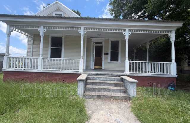 707 28th St photos photos