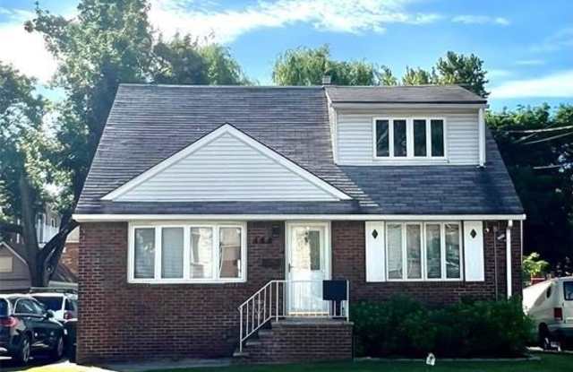 484 Shaler Boulevard 2 photos photos