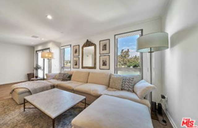 132 North Swall Drive photos photos