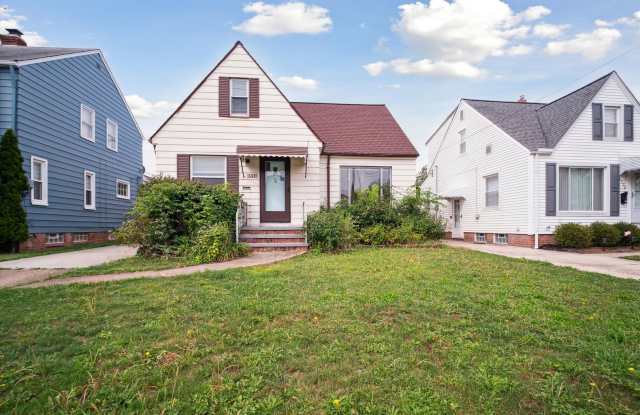 6118 W 54 ST - 6118 West 54th Street, Parma, OH 44129