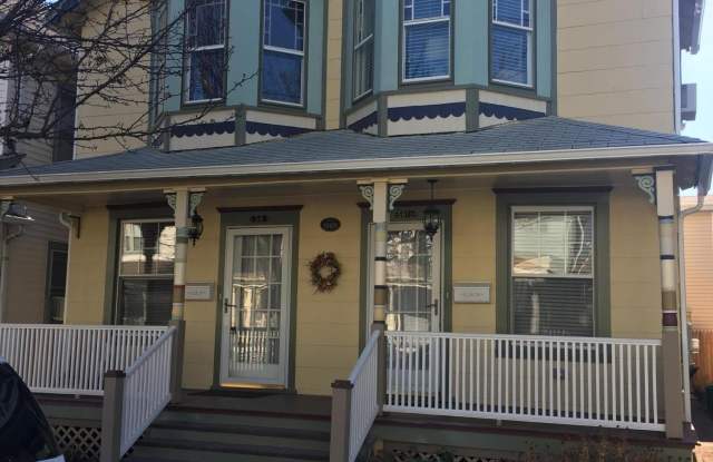 56 Heck Avenue Gallery 2