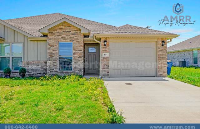 Cozy 3 Bedroom Duplex Available Now Gallery 3