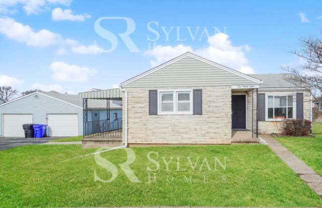 1098 Elm Street - 1098 Elm Street, Monaca, PA 15061