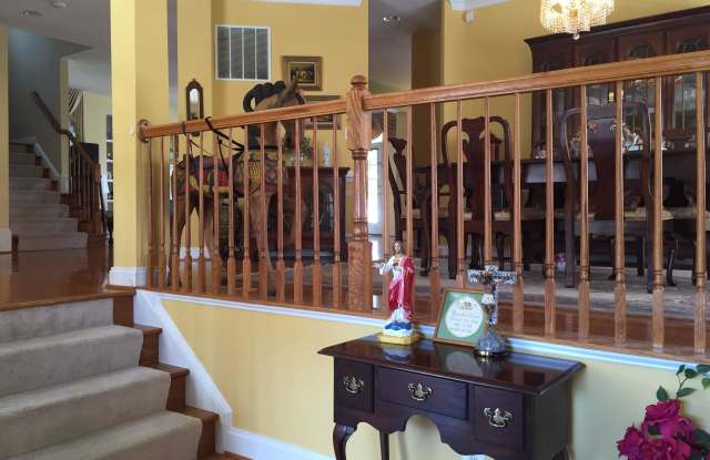 5846 GOVERNORS HILL DRIVE Gallery 2
