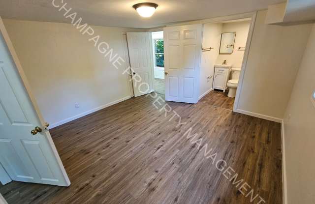 8104 McGee St. photos photos