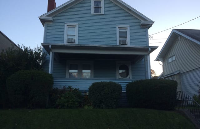 1328 Virginia Avenue - 1328 Virginia Avenue, Monaca, PA 15061