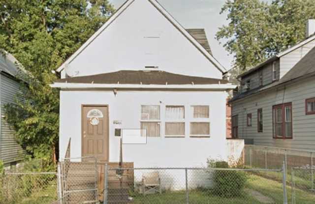 10453 S Wabash Ave photos photos