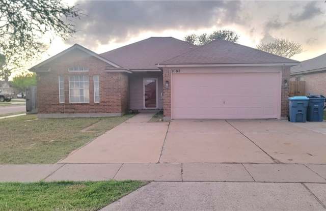 1002 La Mirada photos photos 1002 La Mirada photos photos