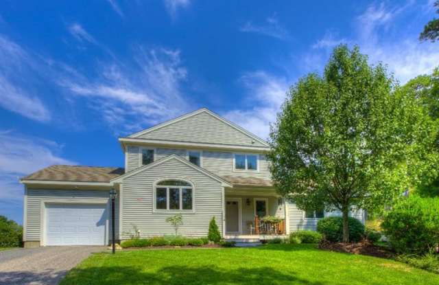 9 Aspen Rd - 9 Aspen Road, Barnstable County, MA 02532