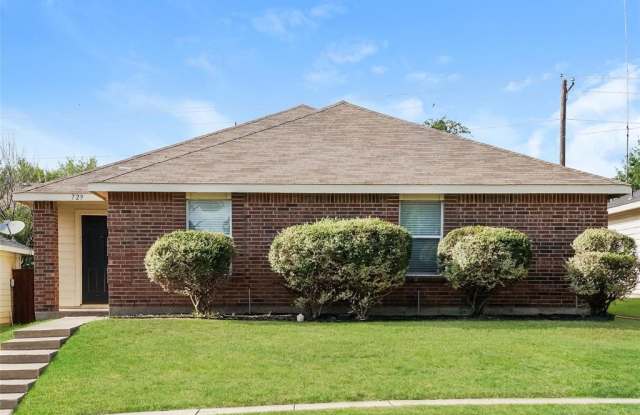 729 Grambling Drive - 729 Grambling Drive, Dallas, TX 75241