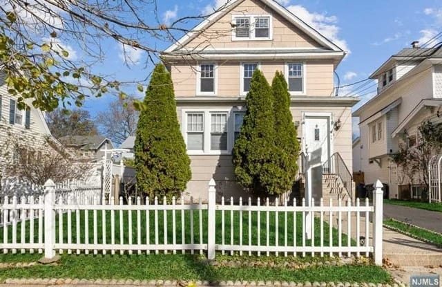 135 Beechwood Avenue - 135 Beechwood Avenue, Bogota, NJ 07603