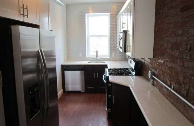 Beautiful 3 bed, 1 bath luxury apartment South Side Flats photos photos