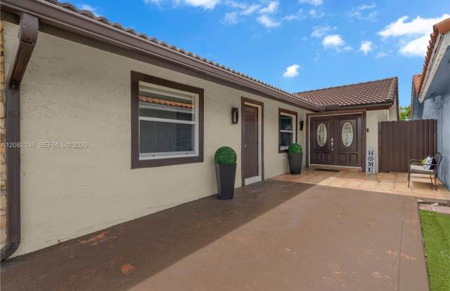 1777 Southwest 136th Place Gallery 2