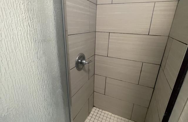 5443 2nd St - 5443 2nd Street, Long Beach, CA 90803 5443 2nd St - 5443 2nd Street, Long Beach, CA 90803