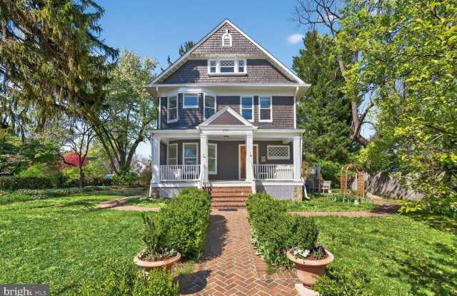 4701 CUMBERLAND Avenue Gallery 2