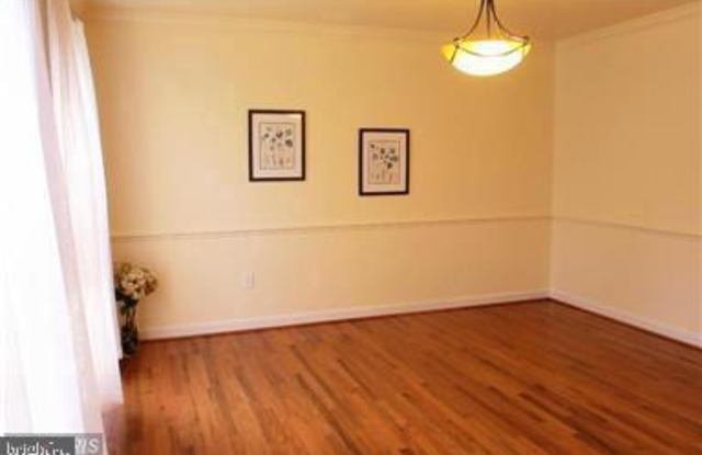 10309 PADDINGTON COURT Gallery 4