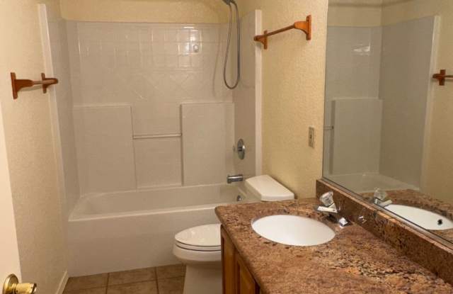 Stunning 3BD/2BA Townhome Available Now - 61 Lakeside Drive, Archuleta County, CO 81147