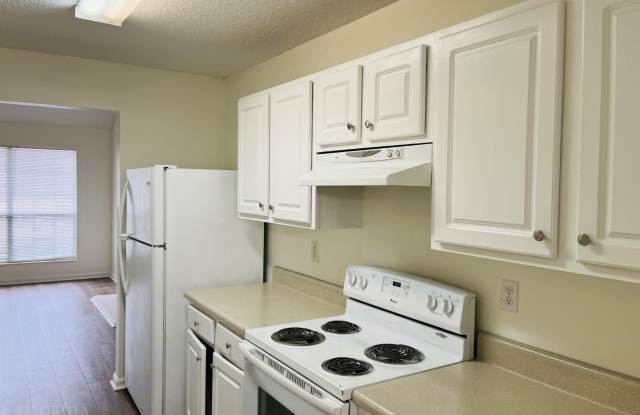 4037 Ravenwood Court Gallery 3