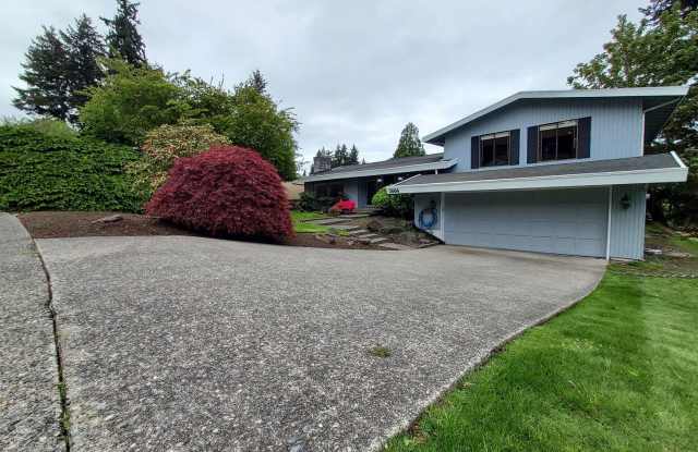 3604 SW 325th Street - 3604 Southwest 325th Street, Federal Way, WA 98023