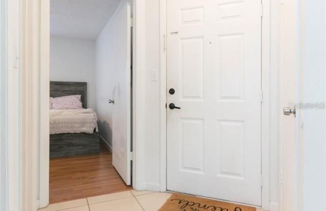 8636 MALLARD RESERVE Drive Gallery 3