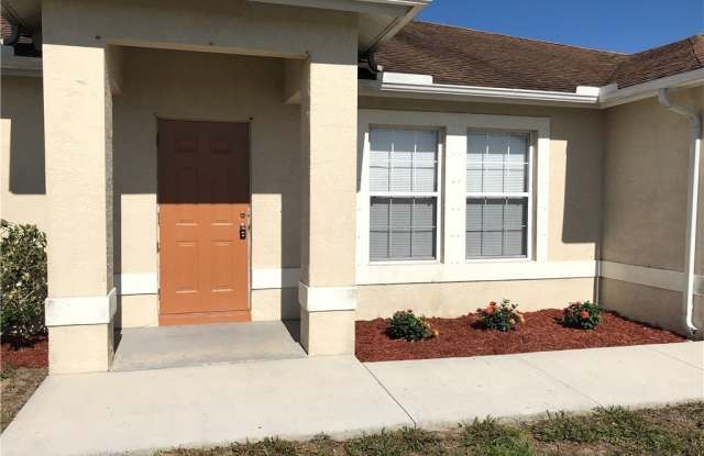 2318 NE 24th Avenue photos photos