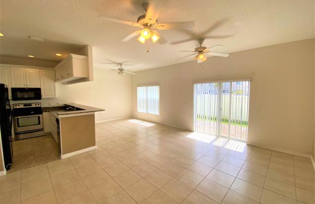 8597 Canaveral Boulevard Gallery 3