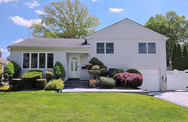 110 Briarwood Lane photos photos