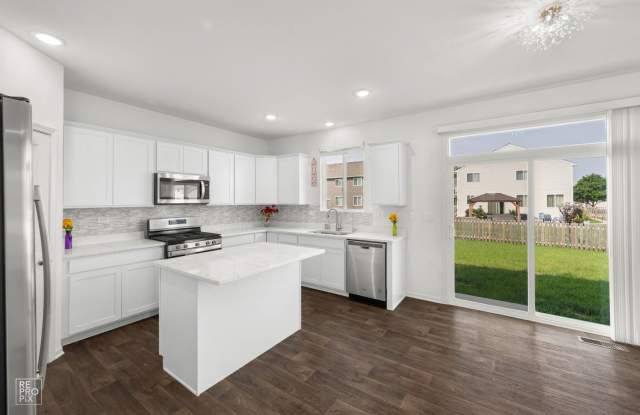 Oswego Two Story Home Gallery 4