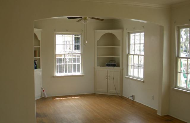 87 4th Ave. Gallery 2