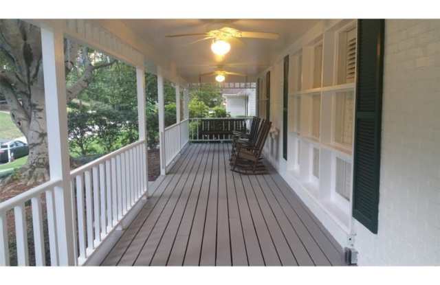 2515 Ridgewood Road NW Gallery 3