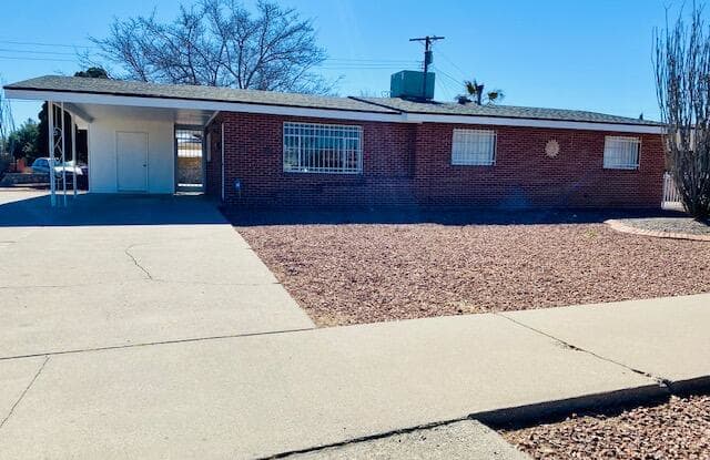 2816 Dunoon Drive - 2816 Dunoon Drive, El Paso, TX 79925