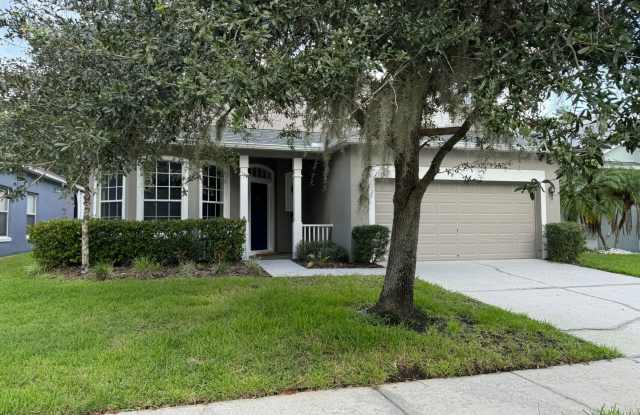 Avalon Lakes: 3 Bedroom, 2 Bathroom, 2 Car Garage home Gallery 3